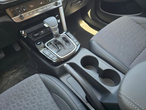 New 2026 Kia Seltos S AWD/4WD image 9