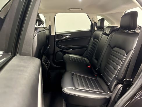 Used 2022 Ford Edge SEL w/ Convenience Package image 17