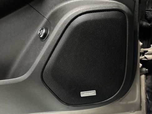 Used 2023 GMC Acadia AT4 w/ Preferred Package image 24