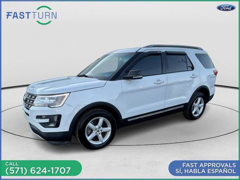 Used 2016 Ford Explorer XLT w/ Equipment Group 201A AWD/4WD image 26