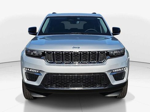Used 2022 Jeep Grand Cherokee Limited 4xe w/ Luxury Tech Group II AWD/4WD image 12