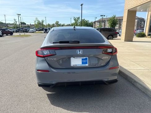 Certified 2025 Honda Civic Sport Touring image 3