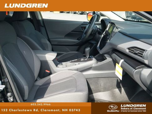 Certified 2025 Subaru Crosstrek 2.5i Premium AWD/4WD image 9