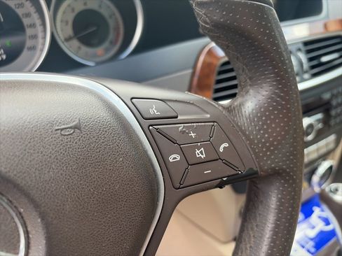 Used 2014 Mercedes-Benz C 250 Sedan image 16