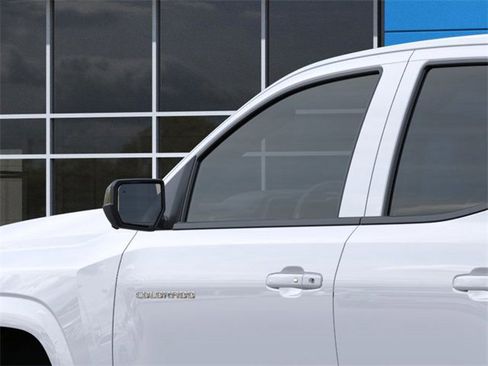 New 2025 Chevrolet Colorado LT w/ LT Convenience Package image 12