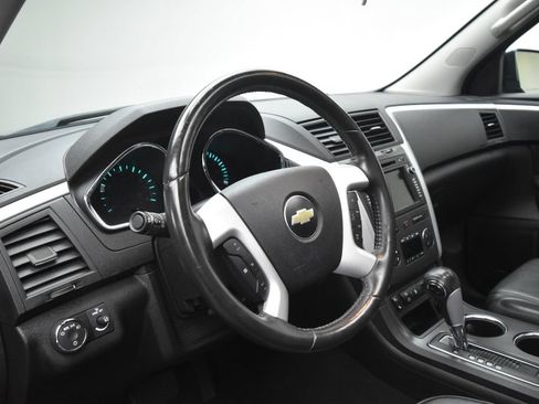 Used 2010 Chevrolet Traverse LT w/ Personal Connectivity Package AWD/4WD image 11