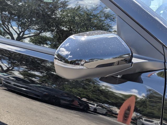 New 2027 Kia EV3 Wind FWD image 12