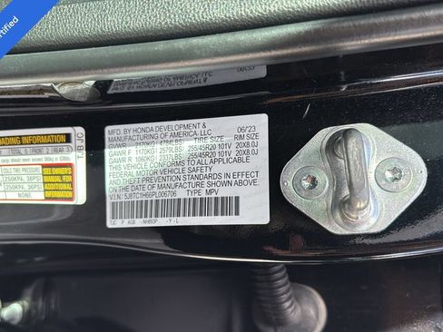 Used 2023 Acura RDX w/ Advance Package FWD image 37