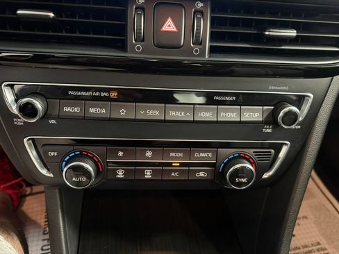 Used 2019 Kia Optima EX FWD image 34