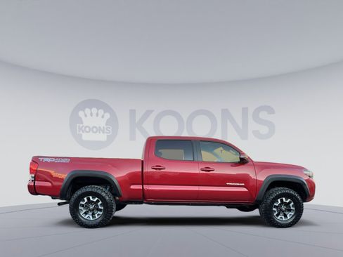 Used 2019 Toyota Tacoma TRD Off-Road image 7