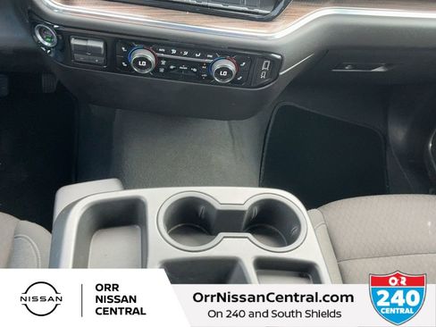 Used 2025 Chevrolet Silverado 1500 LT AWD/4WD image 23