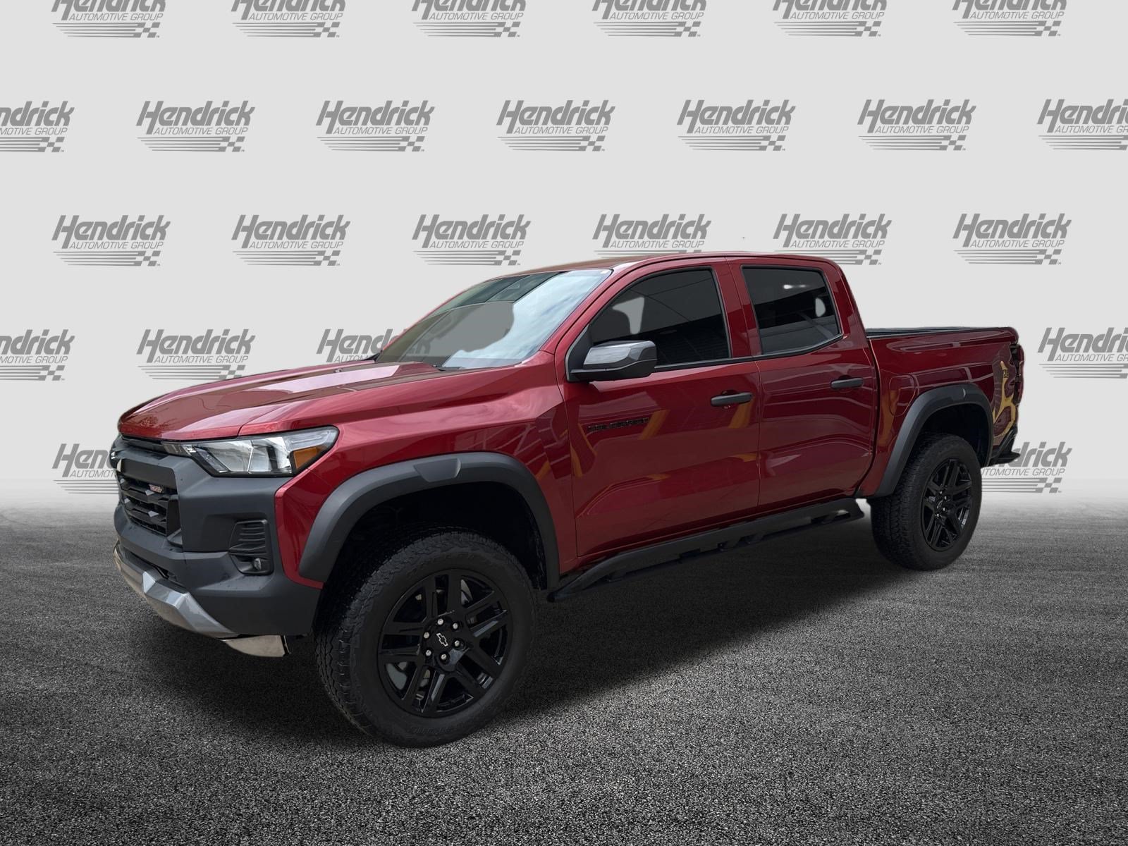 Used 2025 Chevrolet Colorado Trail Boss AWD/4WD image 5