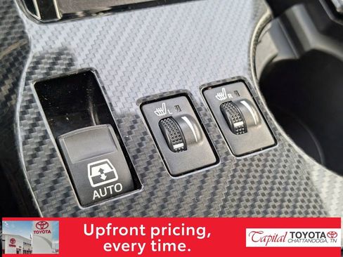 Used 2024 Toyota 4Runner TRD Off-Road Premium image 24