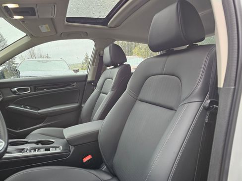 Certified 2024 Honda Civic Touring image 19