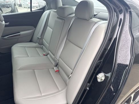 Used 2016 Acura TLX V6 image 15