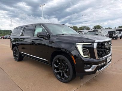 New 2026 GMC Yukon XL Denali w/ Denali Reserve Package