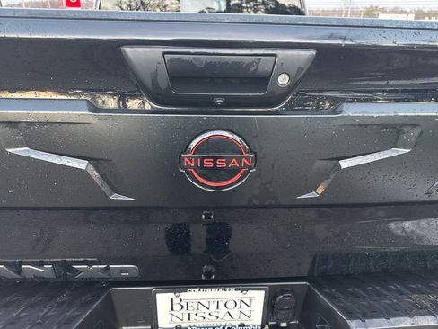 Used 2023 Nissan Titan PRO-4X w/ Pro-4x Convenience Package image 42