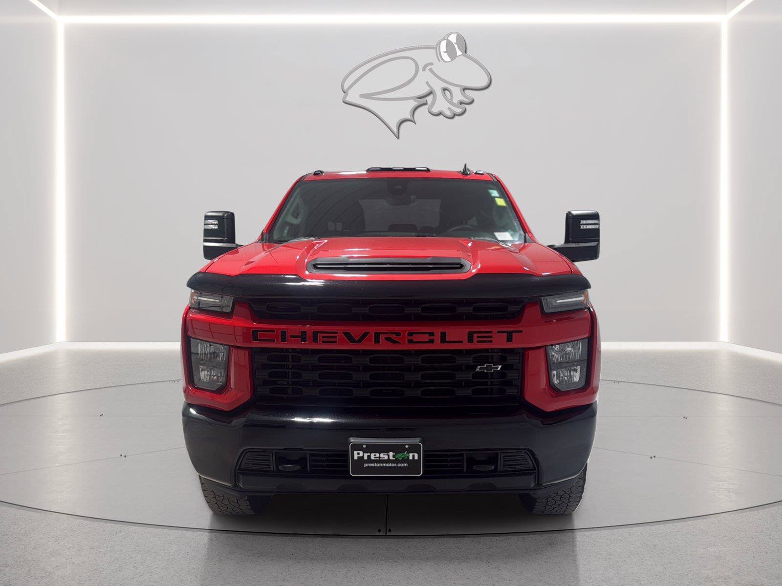 Used 2022 Chevrolet Silverado 2500 Custom w/ Custom Value Package AWD/4WD image 8
