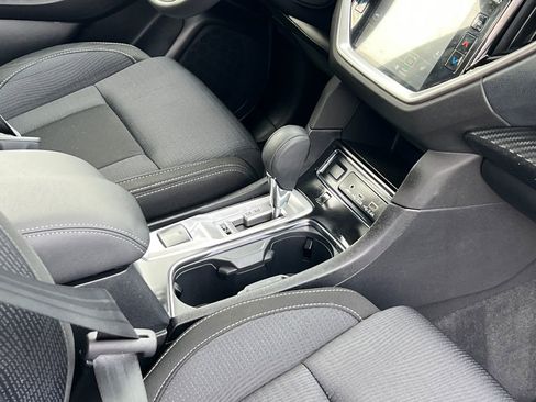 Used 2024 Subaru Ascent Premium w/ Convenience Package image 14