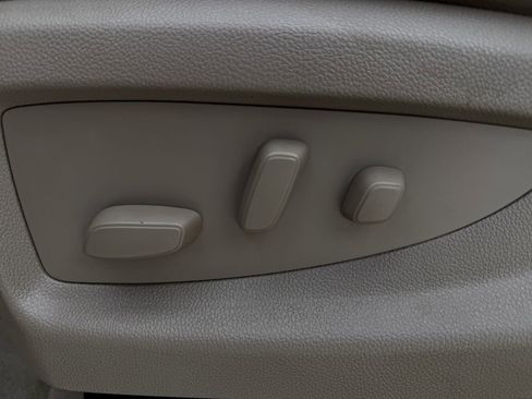 Used 2018 Chevrolet Tahoe LT RWD image 27
