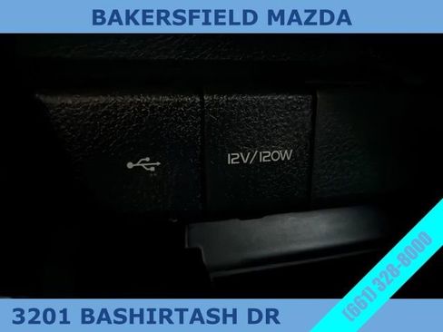 Used 2024 Toyota Camry SE image 25