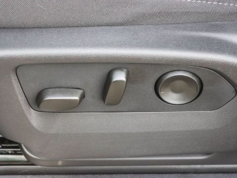 New 2026 Chevrolet Silverado 1500 LT image 20