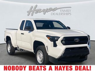 Used 2024 Toyota Tacoma SR video 1
