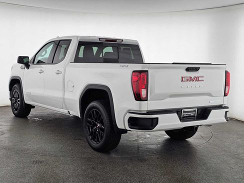 Used 2025 GMC Sierra 1500 Elevation w/ Preferred Package AWD/4WD image 7
