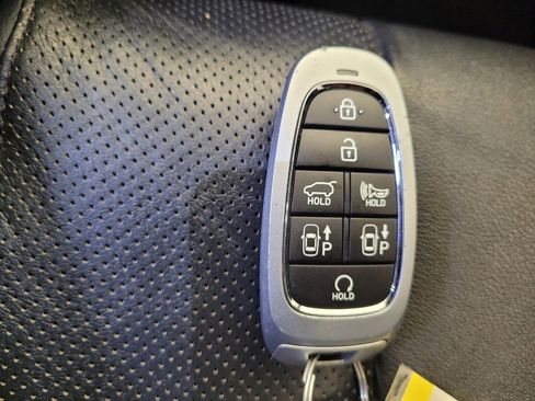 Used 2022 Hyundai Santa Fe Limited w/ Cargo Package image 31