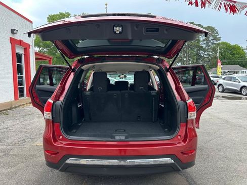 Used 2015 Nissan Pathfinder S FWD image 18