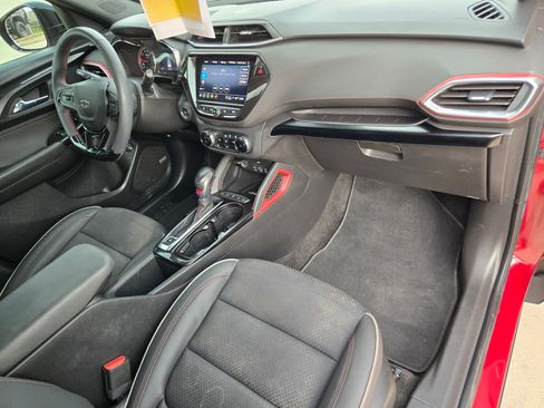 Certified 2023 Chevrolet TrailBlazer RS w/ Sun and Liftgate Package FWD image 25