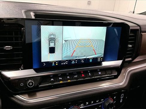 Used 2022 Chevrolet Silverado 1500 High Country w/ High Country Premium Package image 27