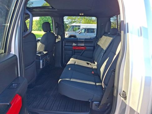 Used 2019 Ford F150 XLT w/ Equipment Group 302A Luxury AWD/4WD image 23