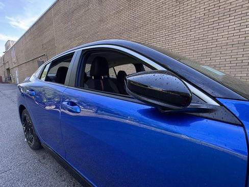 New 2026 Nissan Sentra SR w/ Floor Mat Package FWD image 7