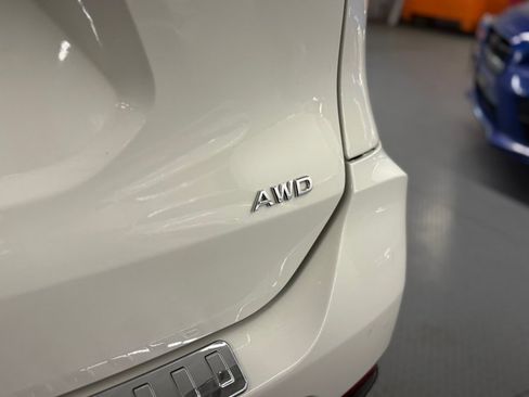 Used 2017 Nissan Rogue S w/ S Appearance Package AWD/4WD image 14