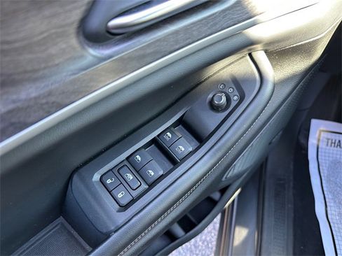 Used 2024 Jeep Grand Cherokee Limited 4xe image 19