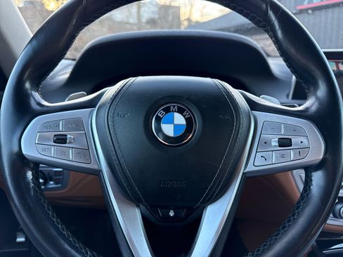 Used 2020 BMW 740i xDrive w/ Cold Weather Package image 57