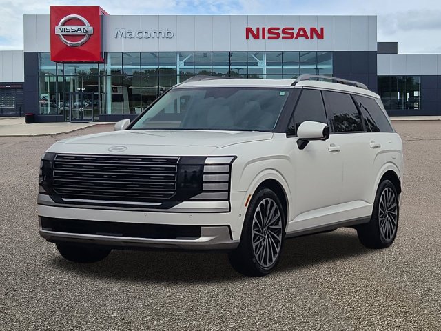 Used 2026 Hyundai Palisade Calligraphy AWD/4WD image 3