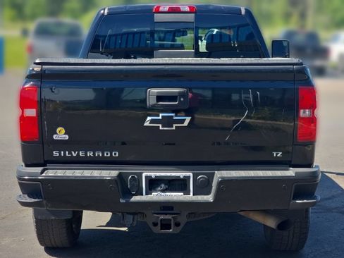 Used 2018 Chevrolet Silverado 2500 LTZ w/ Midnight Edition AWD/4WD image 7