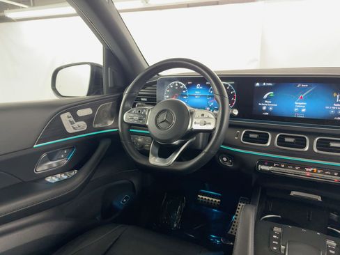 Certified 2023 Mercedes-Benz GLS 450 4MATIC image 28