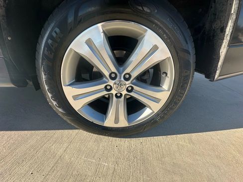 Used 2013 Toyota Highlander Limited image 37