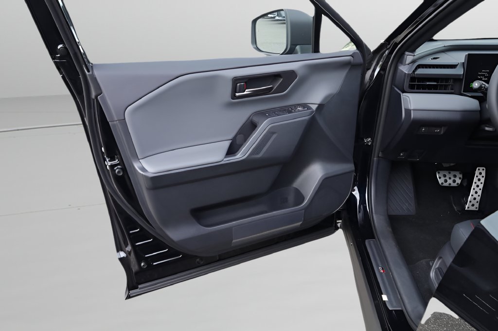 New 2026 Toyota RAV4 AWD Plug-in Hybrid image 7