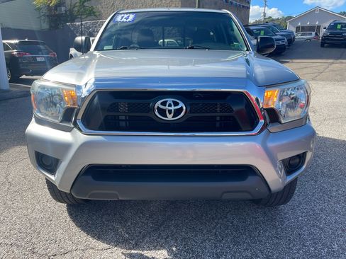 Used 2014 Toyota Tacoma 4x4 Access Cab image 9