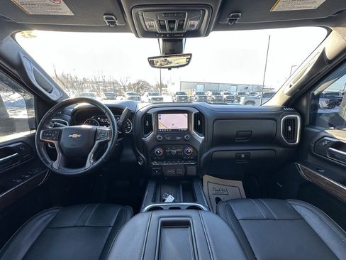 Used 2020 Chevrolet Silverado 2500 High Country w/ Z71 Off-Road Package image 3