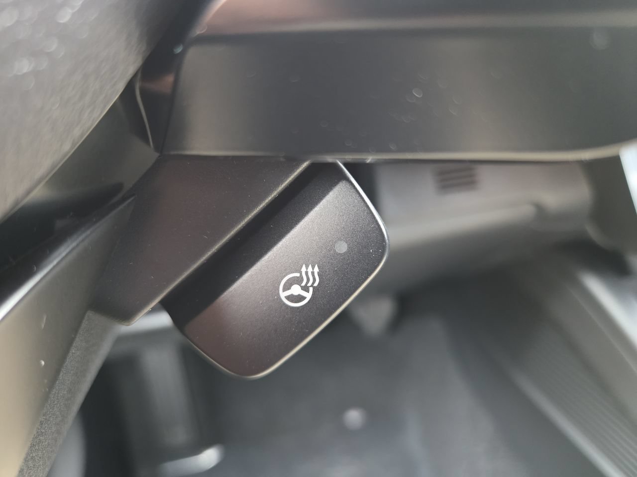 New 2026 Subaru Outback Premium AWD/4WD image 32