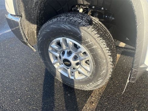 New 2026 Chevrolet Silverado 2500 LT w/ Convenience Package image 34