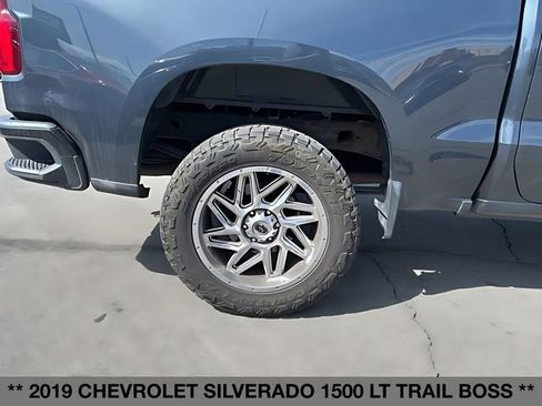 Used 2019 Chevrolet Silverado 1500 LT Trail Boss AWD/4WD image 12