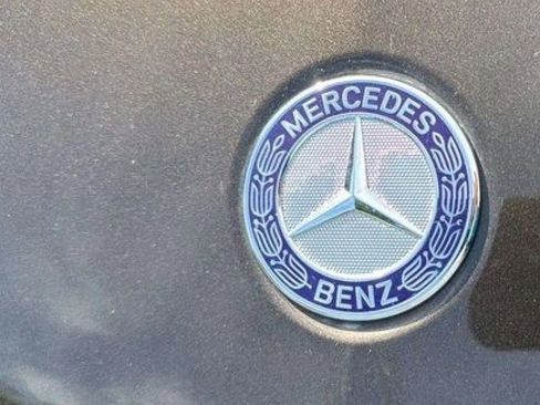 Used 2015 Mercedes-Benz GL 550 4MATIC image 22