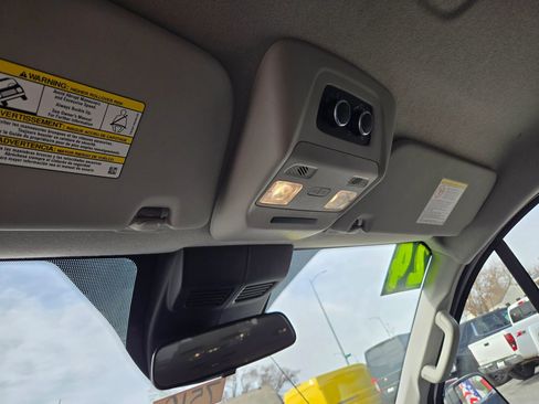 Used 2024 Ford Transit 350 XLT image 37