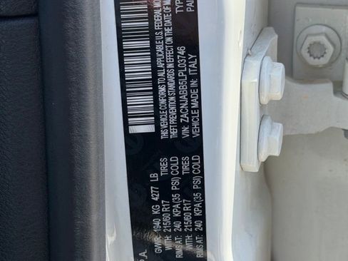 Used 2020 Jeep Renegade Altitude image 25